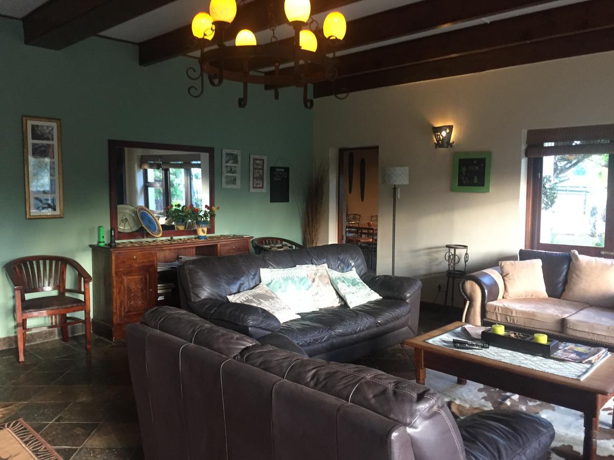 Cheetah Lodge Guest House Hartenbos Ngoại thất bức ảnh
